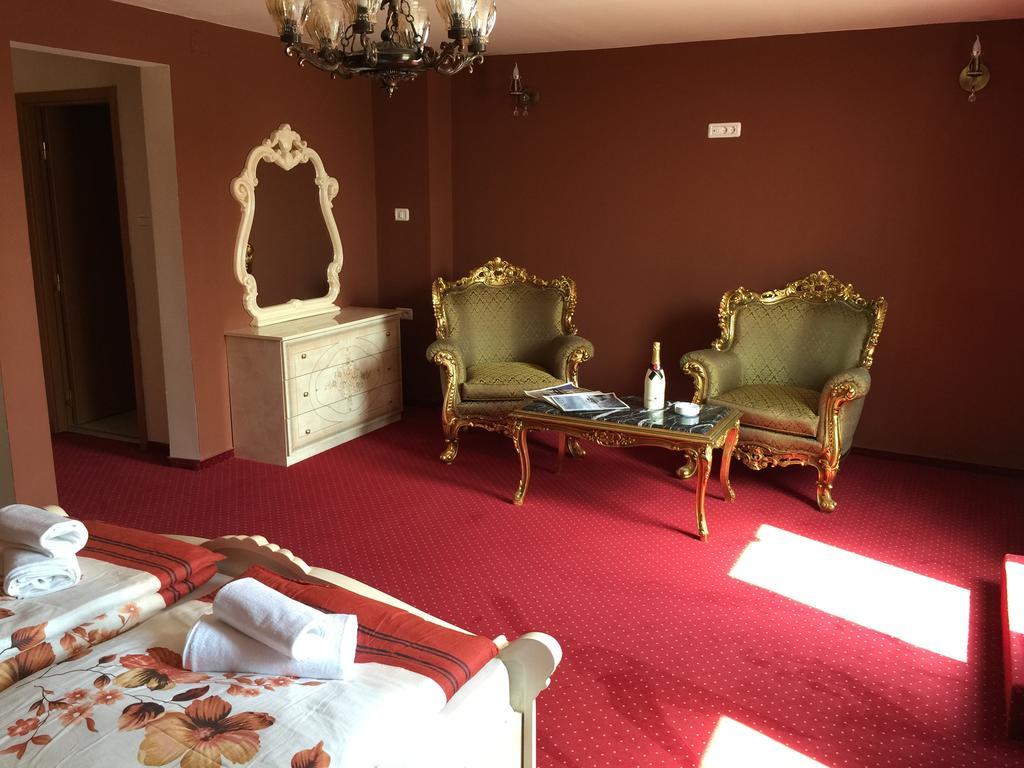 Hotel Le Baron 2*